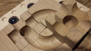 Bild: Holzbahn von oben betrachtet