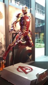 Bild: große Avengers-Figur