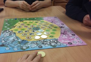 Bild: Spielfeld mit Spielsteinen