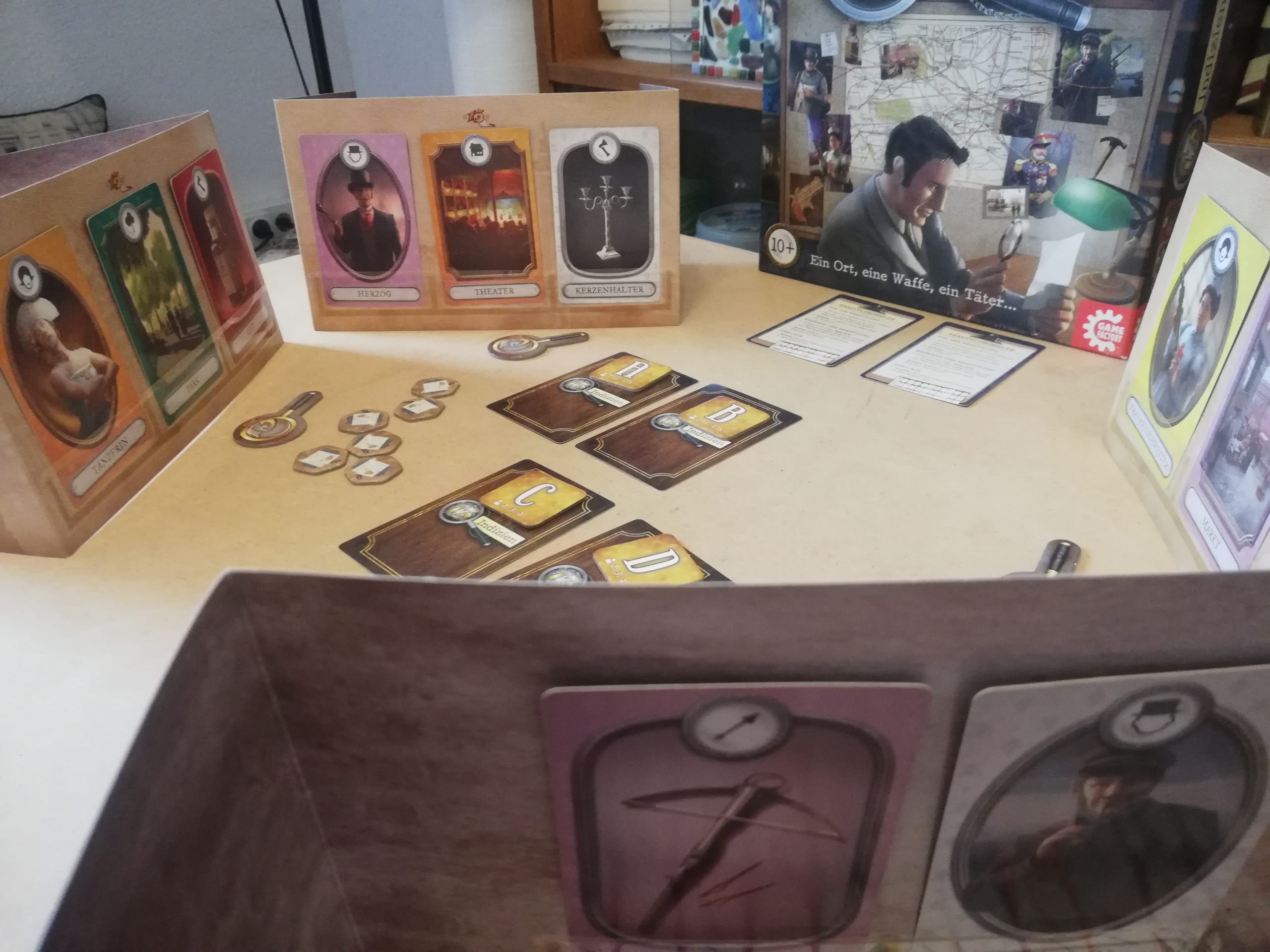 13 Indizien Blick eines Spielenden