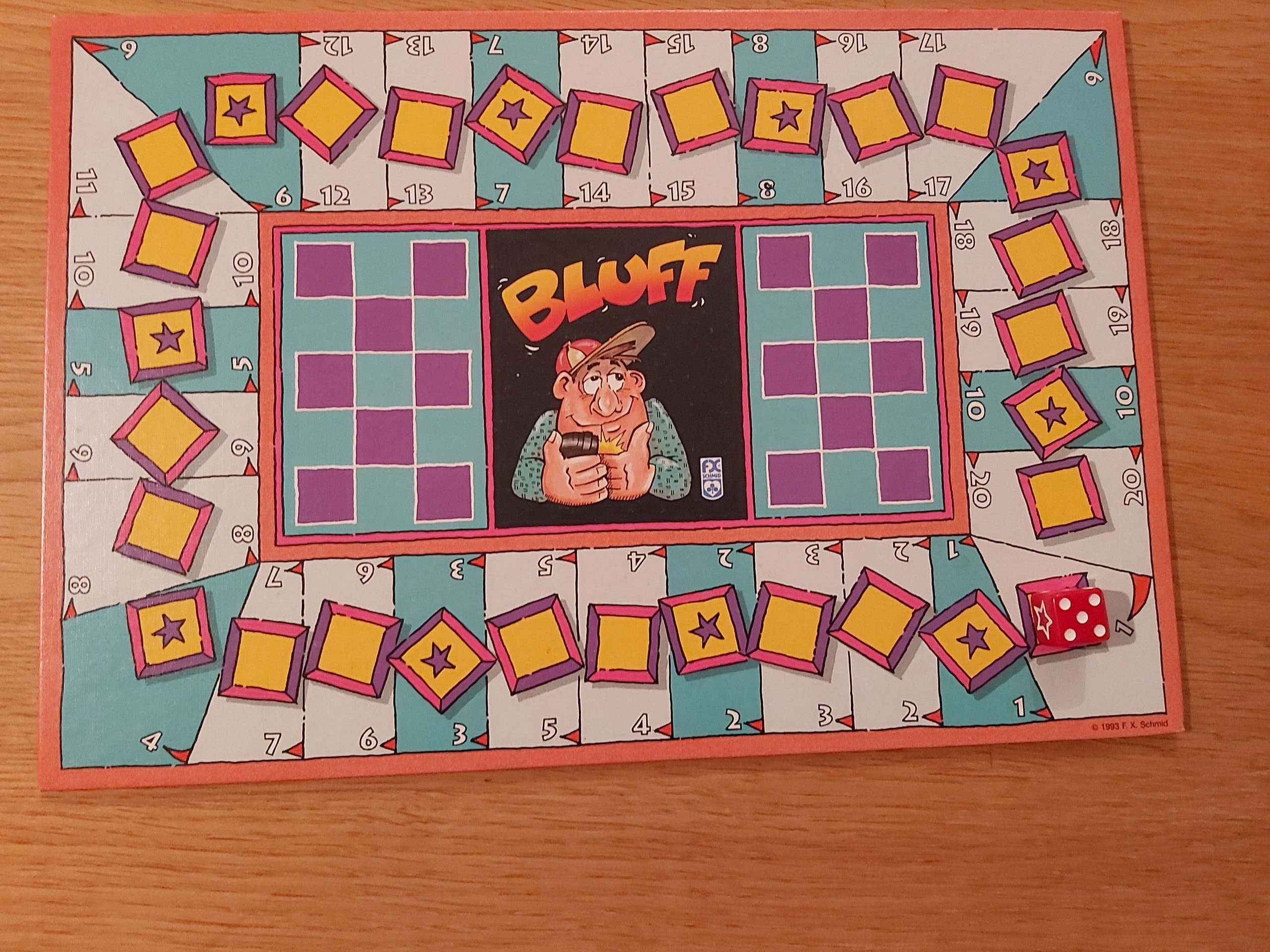 Zu sehenist das Spielbrett von Bluff.