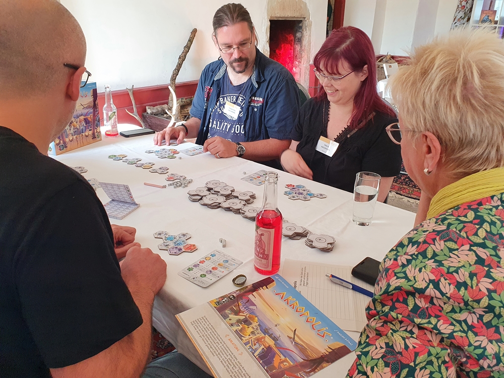 Spieltisch mit Akropolis