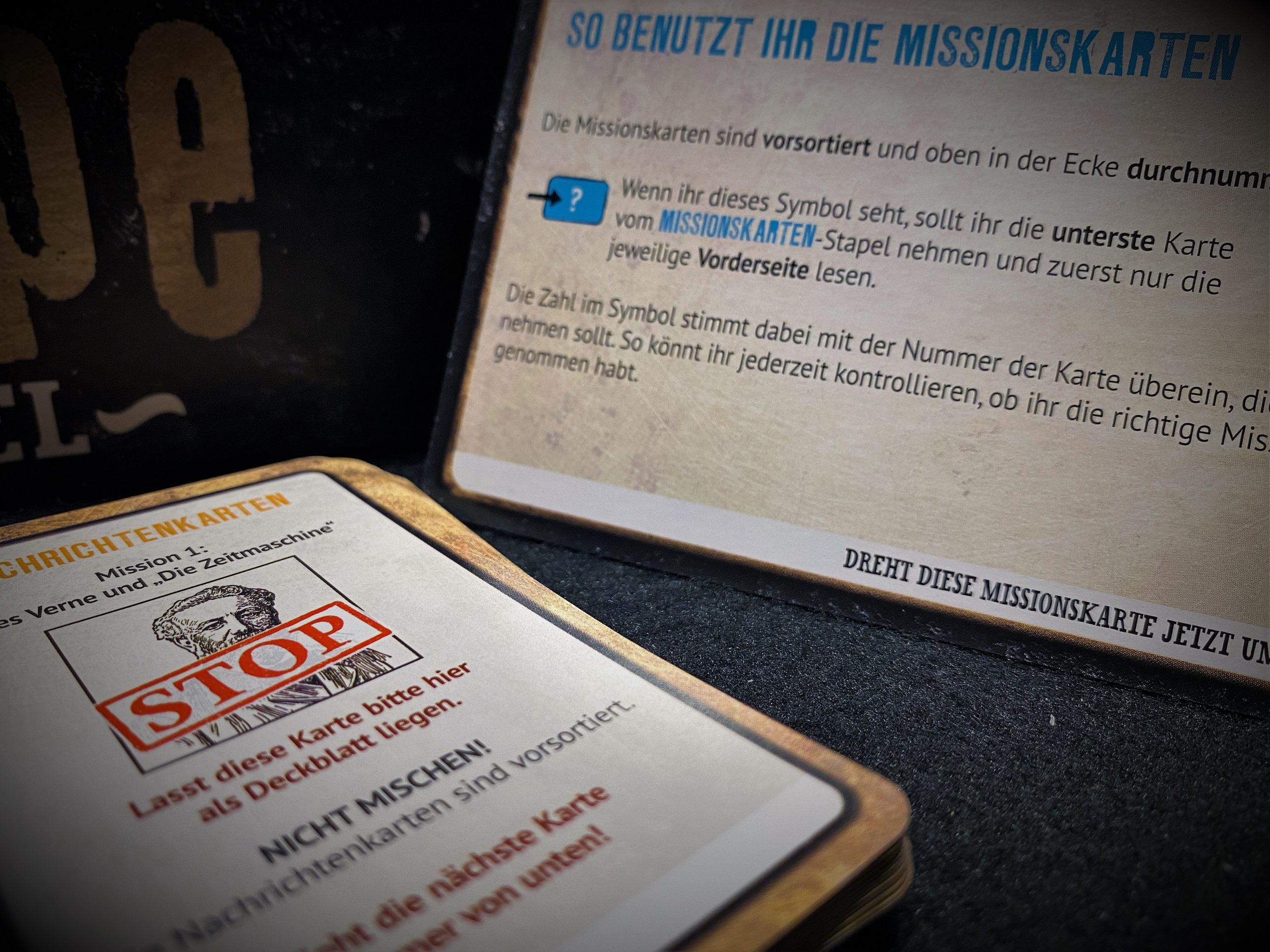 In die Regeln werdet ihr stückweise eingeführt. 