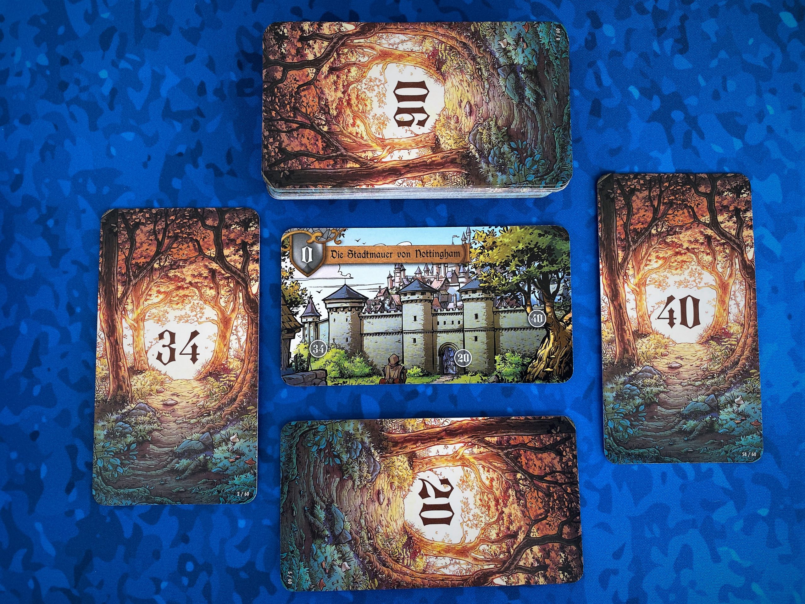 Die Ausgangslage bei Robin Hood zeigt die Stadtmauer Nottinghams