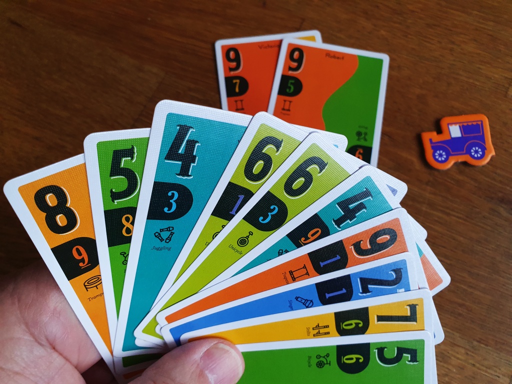 Es ist keine Kombination auf der Kartenhand, die das 9er Pärchen überstechen kann