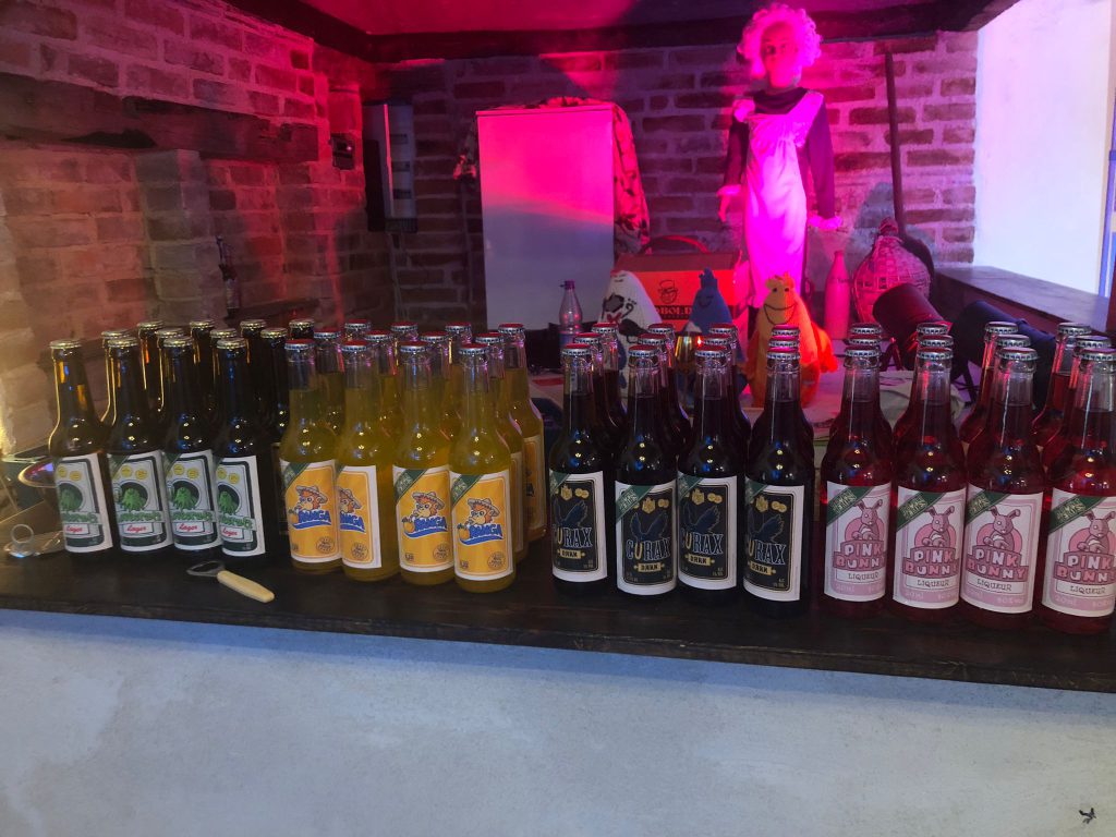 An der Bar herrscht selbstbedienung