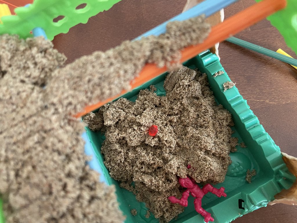 Spielsituation: der Sand ist abgestürzt