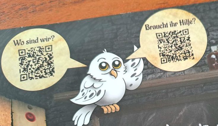 Abbildung der Eule mit zwei QR-Codes