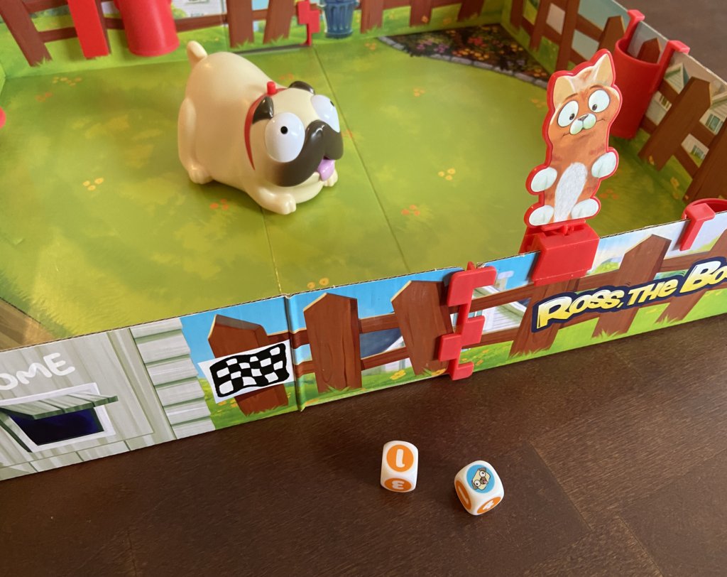 Die Hundefigur in der Spielmitte