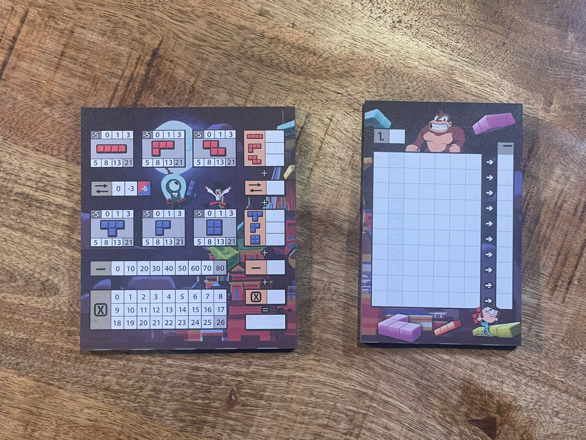 Auf dem Bild sind die 2 Spielblöcke von Blockits abgebildet.