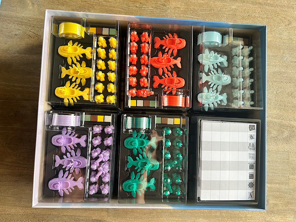 Das Inlay sorgt für Ordnung im Karton.