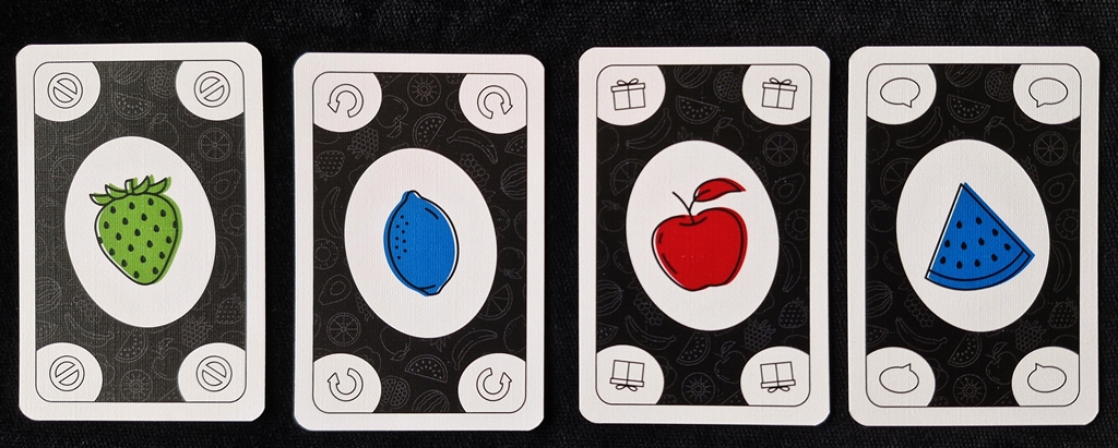 Vier Karten mit Sonderfunktionen