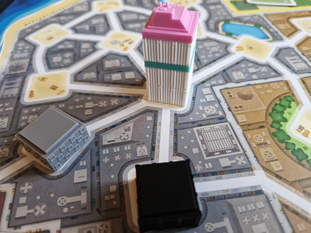 Spielsituation. Ein grauer Stein wurde gesetzt