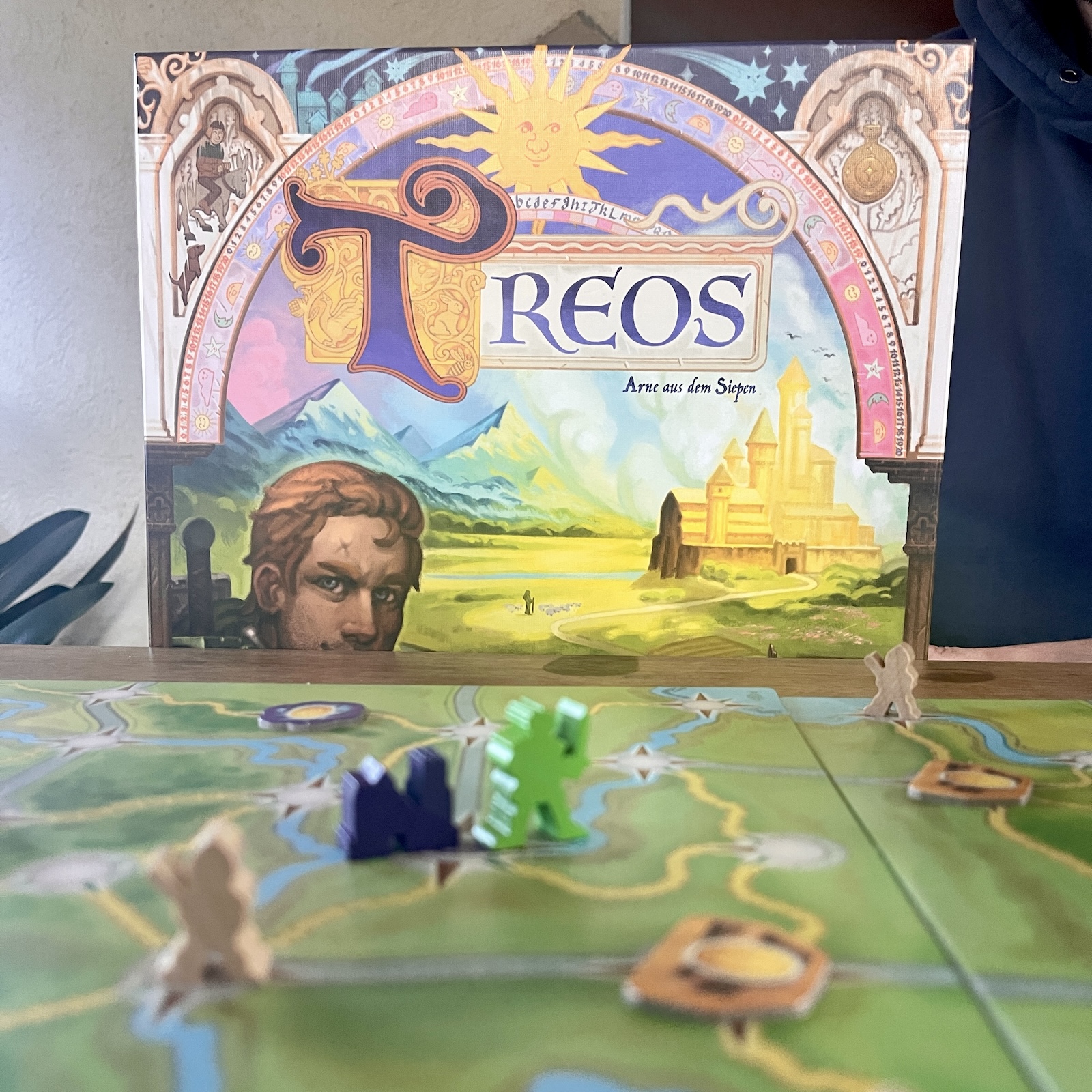 Spielschachtel und Inhalt