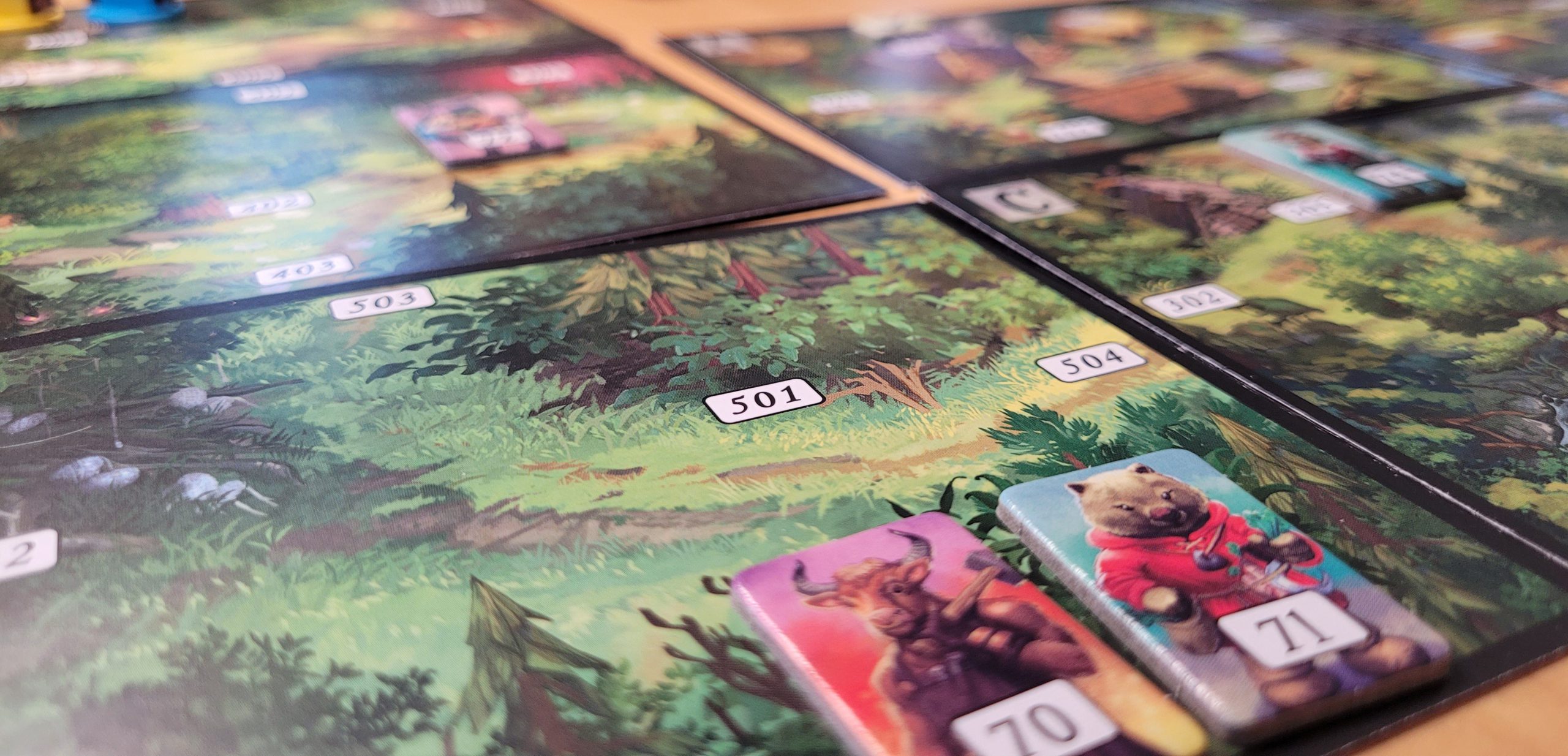 Blick auf den Spieletisch.