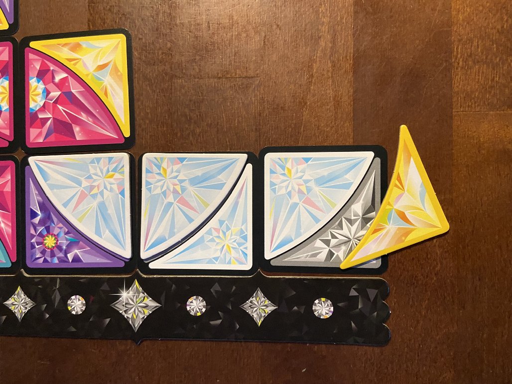 Blick auf das Raster eines Mitspielenden.