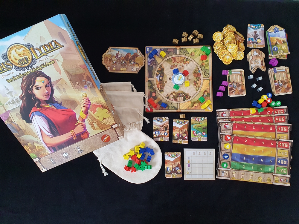 Spielkarton mit Inhalt