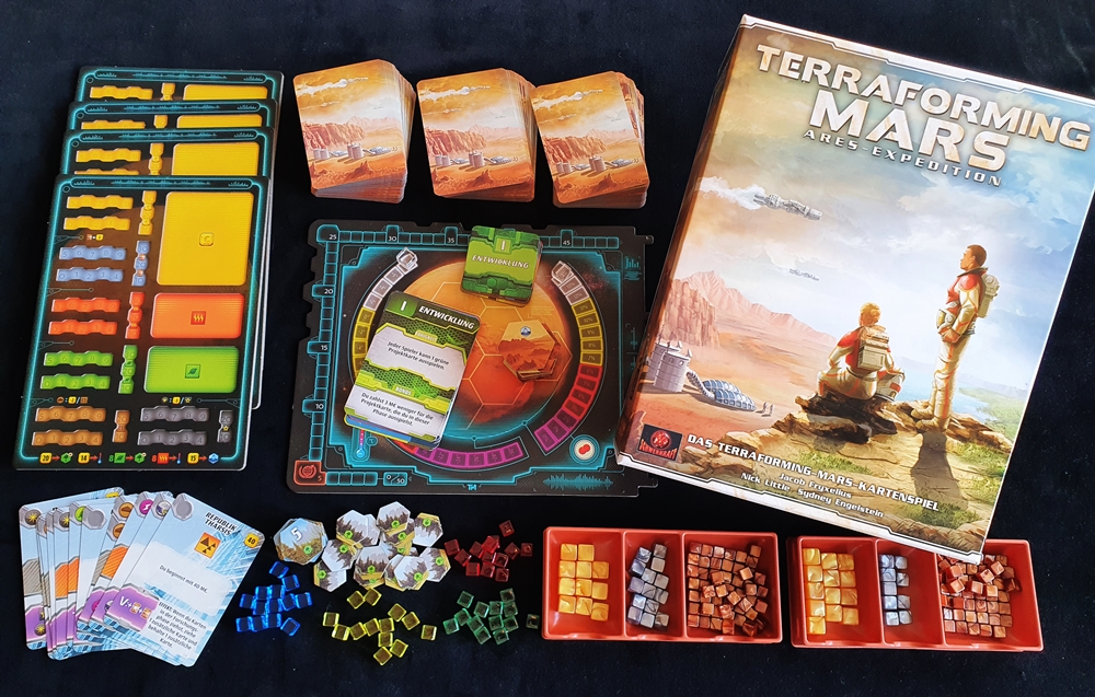 Spielkarton und Inhalt