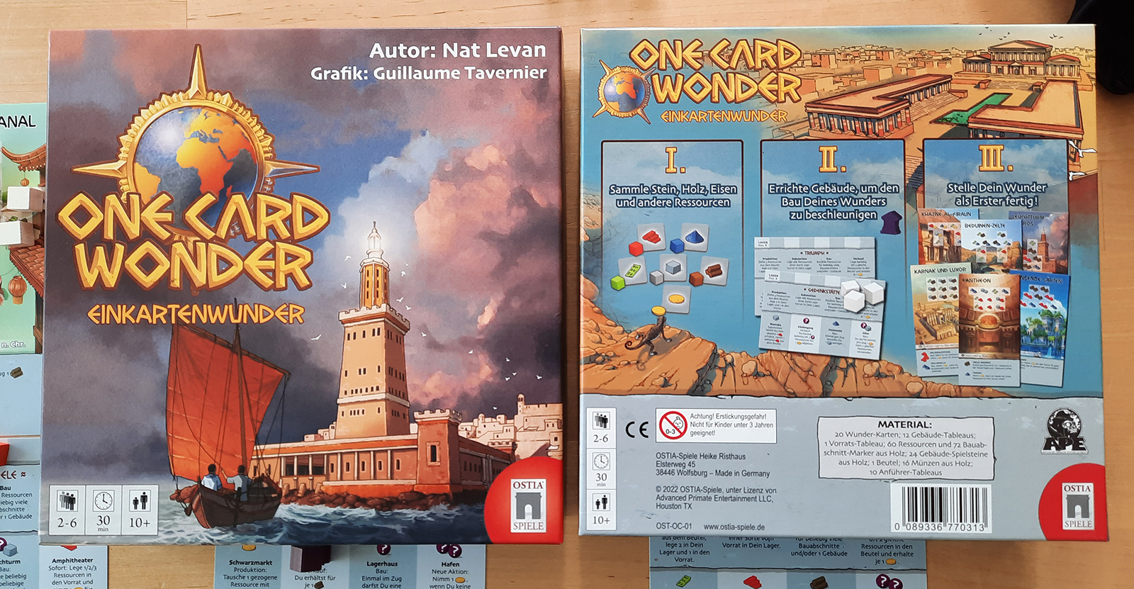 Spielbox und Rückseite von One Card Wonder