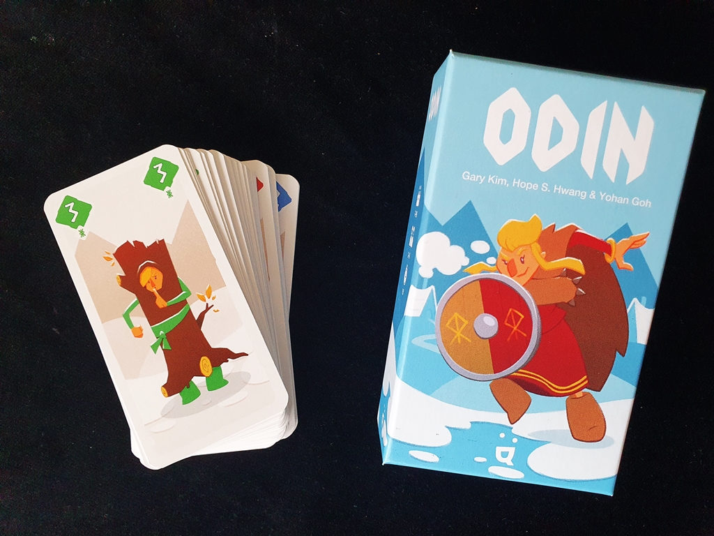 Spielkarton und Inhalt