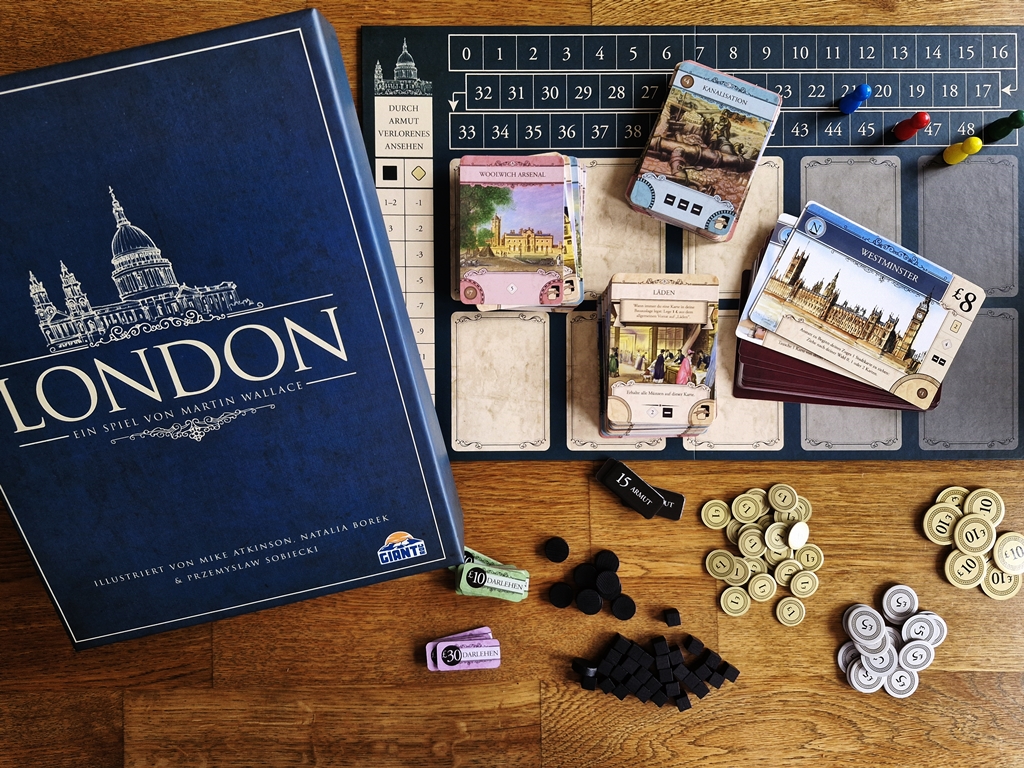 Spielkarton und Inhalt